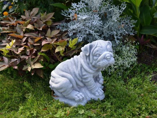 Shar Pei Dog statue
