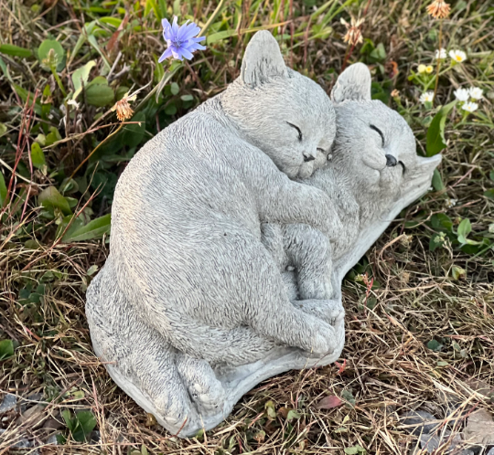 Stone cats statue Sleeping cat figurine