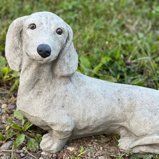 Dachshund dog detailed figure