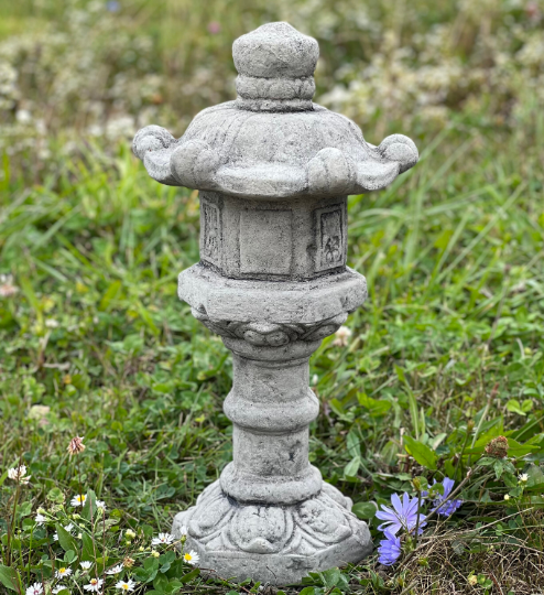 Oriental lantern statue