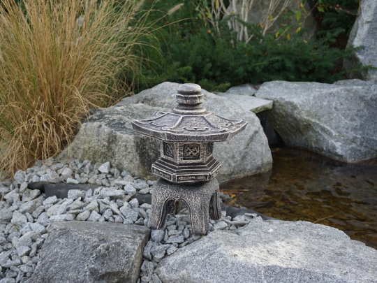 Painted Pagoda Lantern outdoor statue