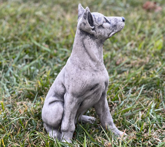 Doberman Pinscher dog statue