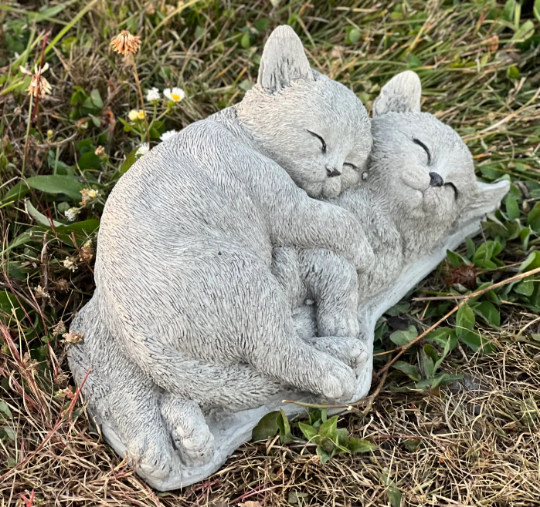Stone cats statue Sleeping cat figurine