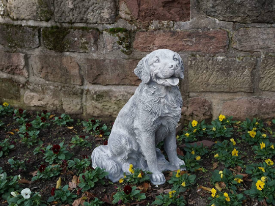 Massive retriever dog figurine