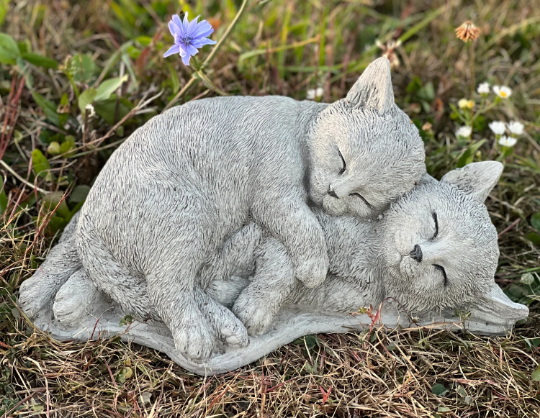 Stone cats statue Sleeping cat figurine
