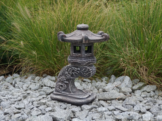 Stone Japanese pagoda garden lantern statue