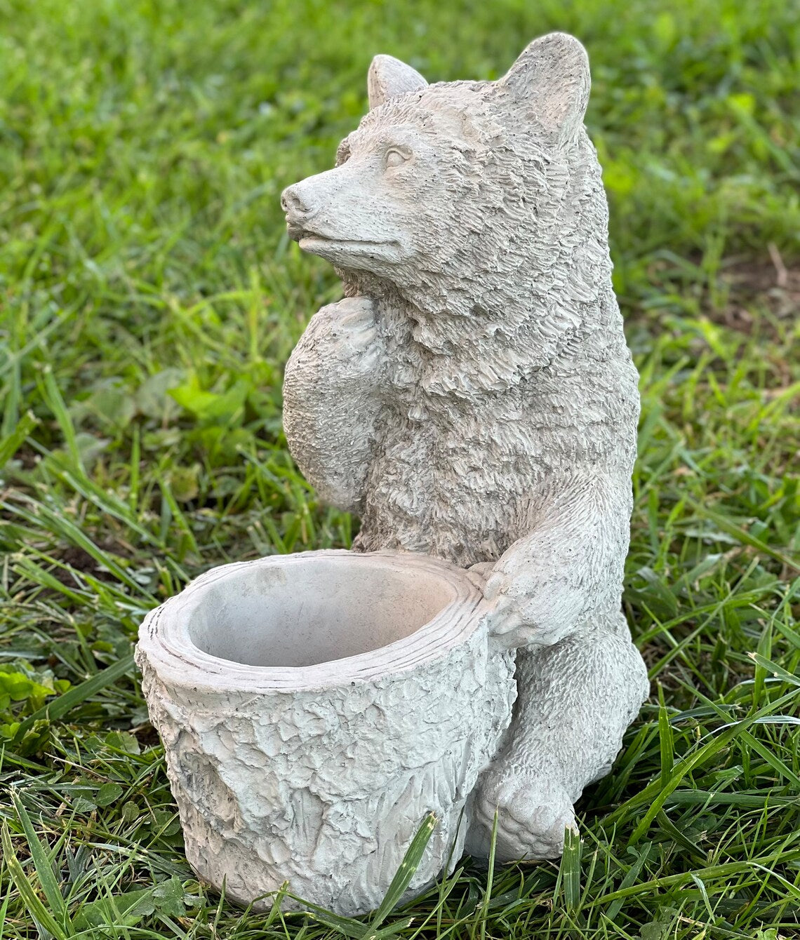 Bear pot statue