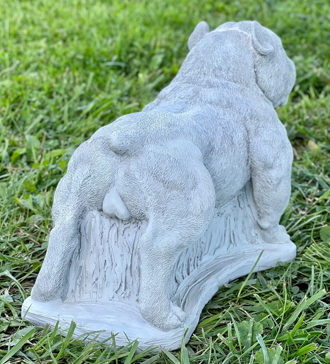 American pit bull terrier statue Concrete pitbull figurine Pit bull stone memorial