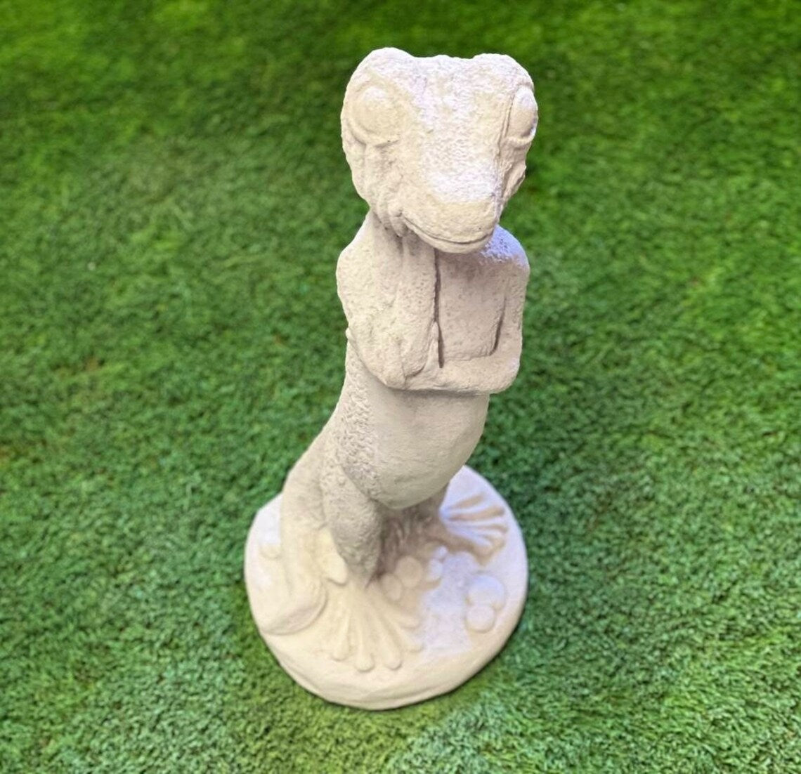 Lizard statue