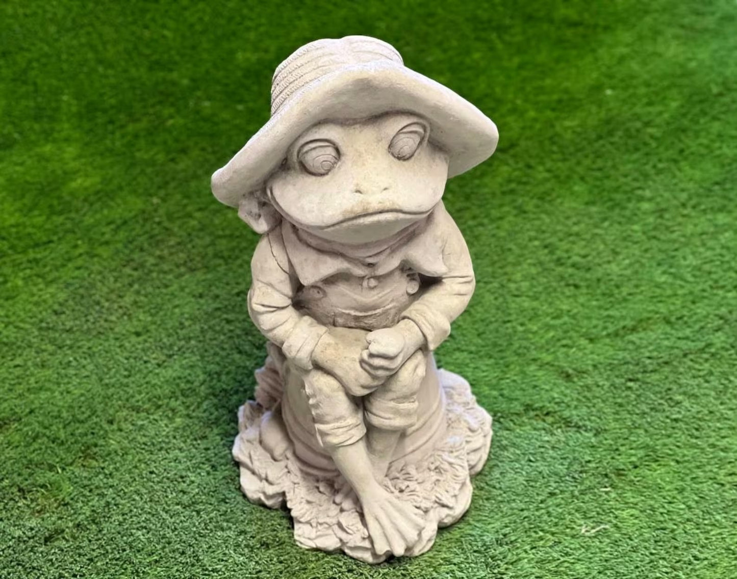 Frog Statue