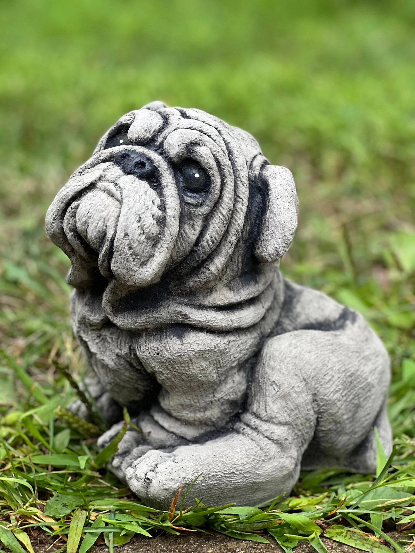 Bulldog statue