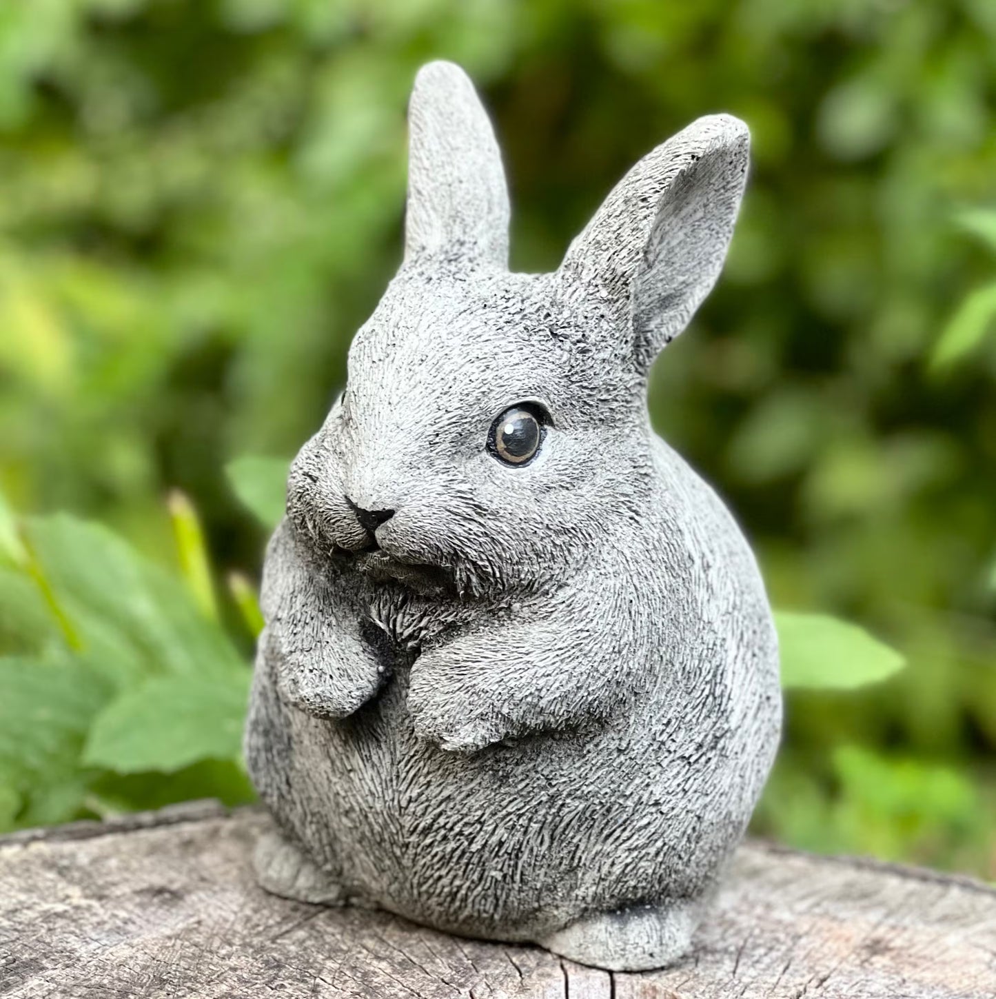 Rabbit garden statue
