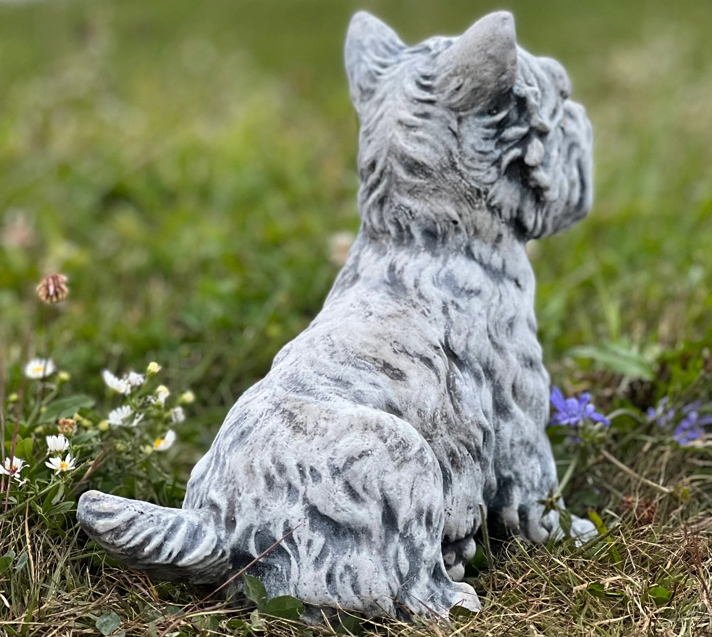 West highland Terrier statue