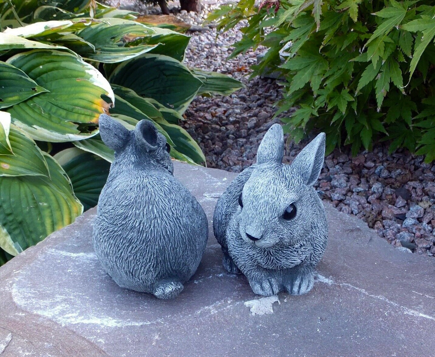 Garden rabbit figurines SET