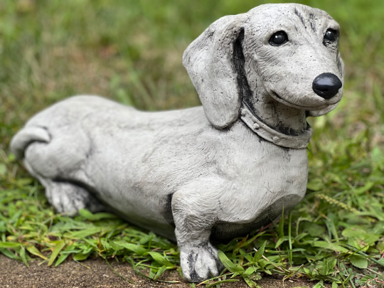 Dachshund dog statue memorial