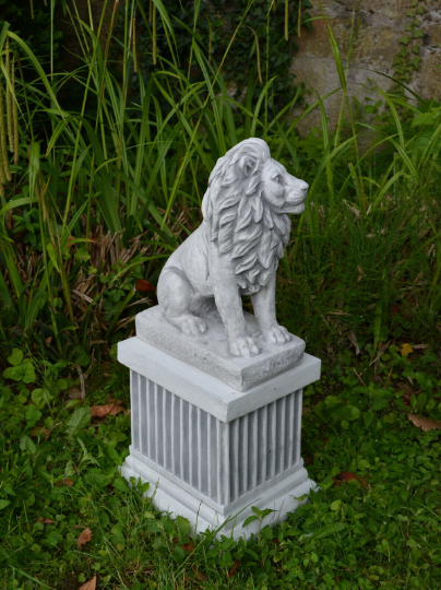 Elegant Lion Statue