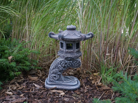 Stone Japanese pagoda garden lantern statue