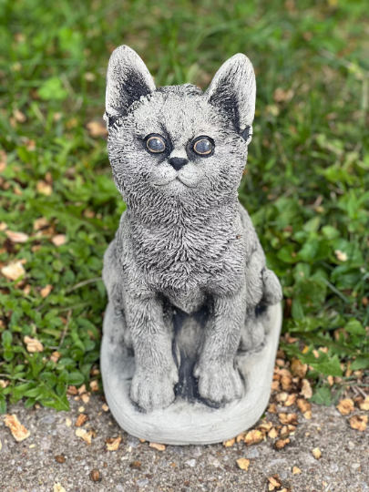 Concrete real size cat figurine