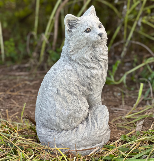 Sitting cat concrete figure