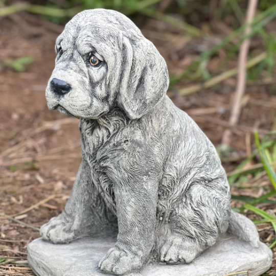 Concrete labrador retriever statue