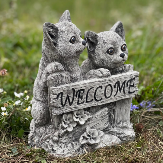 Two Cats Welcome Statue