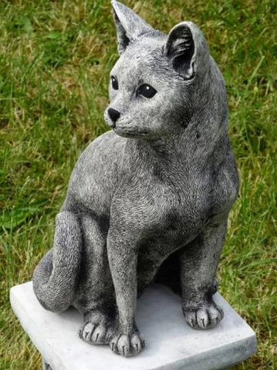 Massive Siamese cat statue