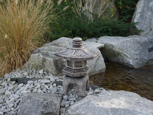 Painted Pagoda Lantern outdoor statue