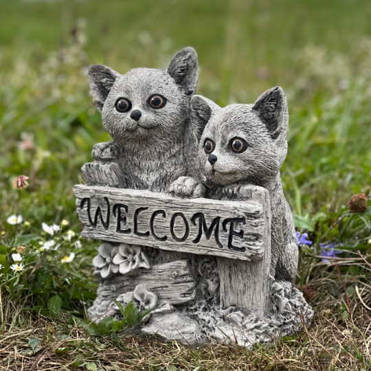 Two Cats Welcome Statue