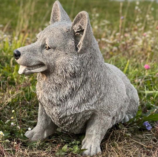 Large sitting Corgi statue