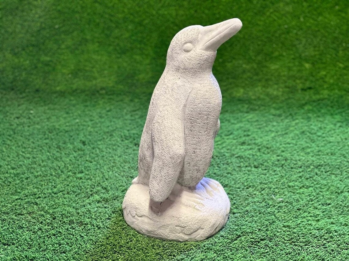 Penguin statuary