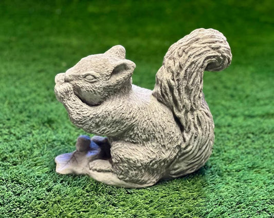 Squirrel figure