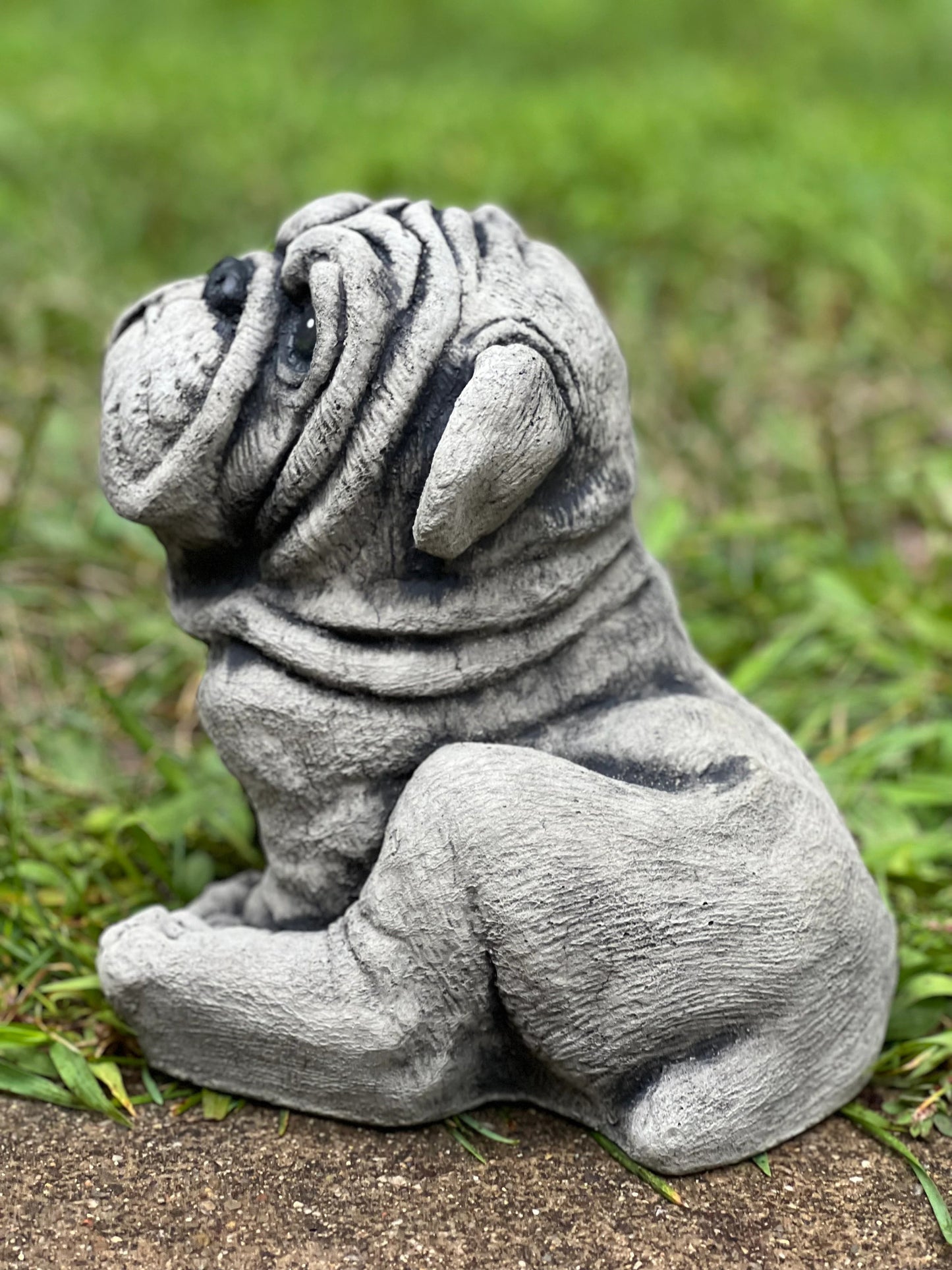 Bulldog statue