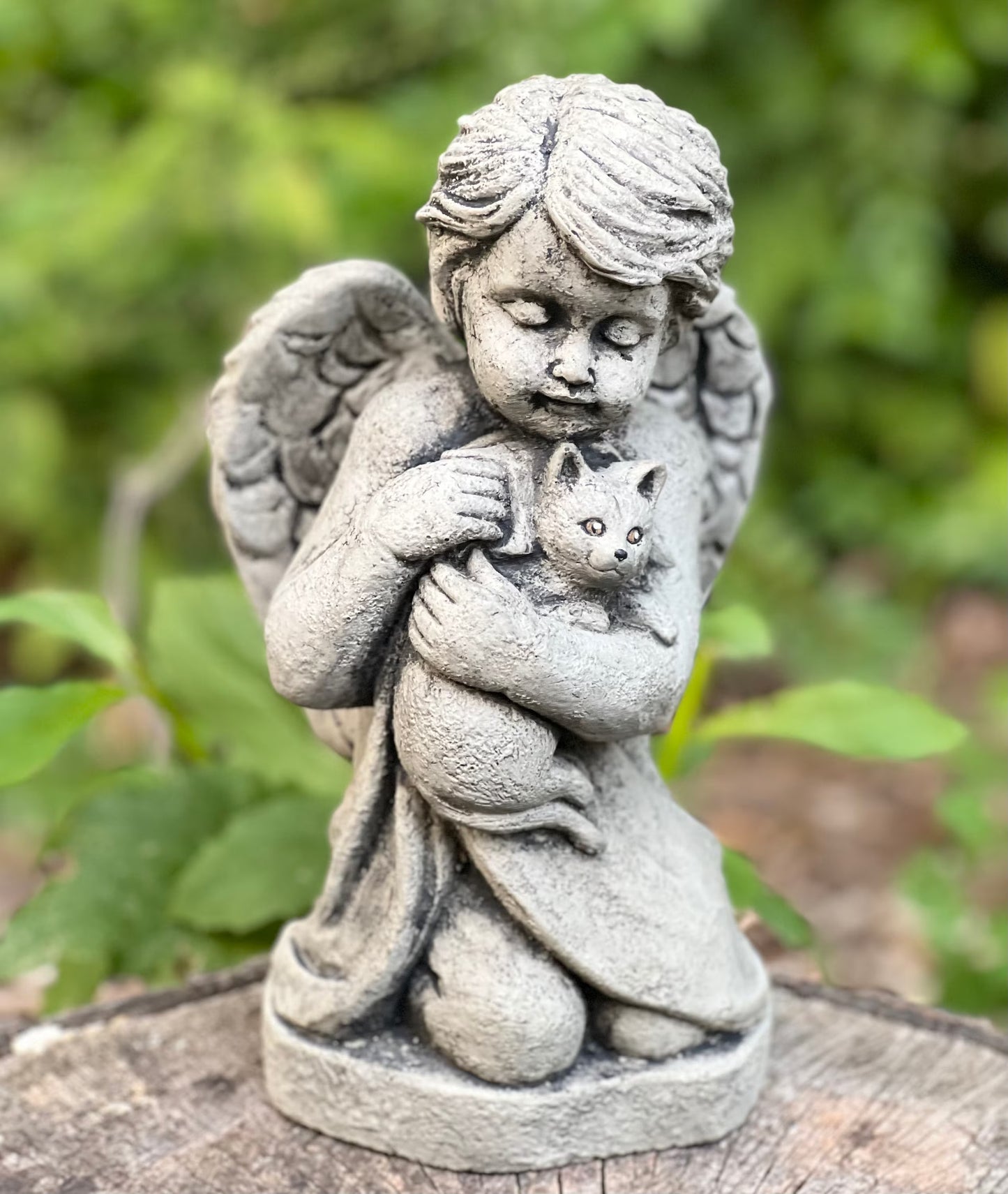 Angel with kitty